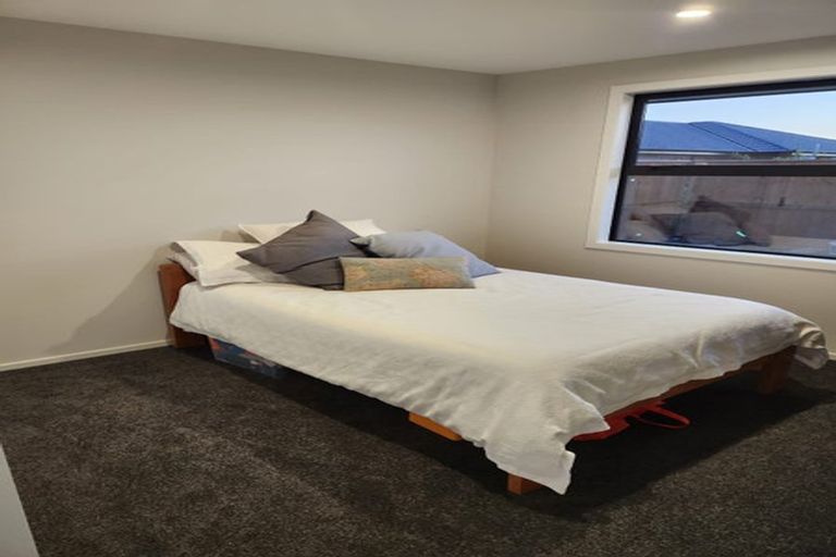 Photo of property in 5 Esher Lane, Richmond, 7020