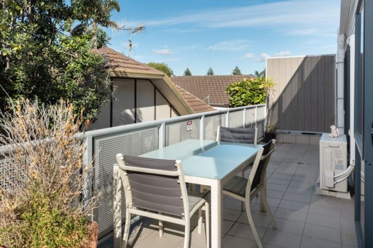 Photo of property in Atlas Apartments, 13/49 Maunganui Road, Mount Maunganui, 3116