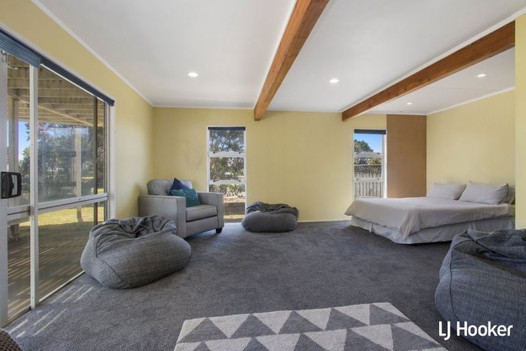 Photo of property in 30 Hillview Road, Waihi Beach, 3611