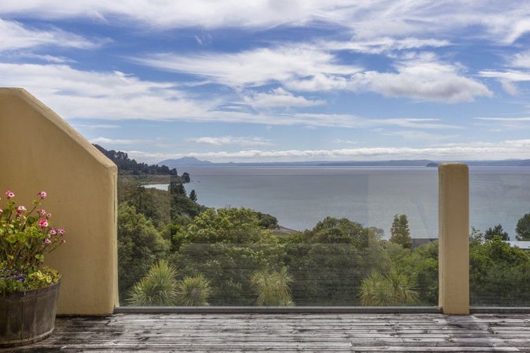 Photo of property in 18 Turangitukua Terrace, Kuratau, Turangi, 3381