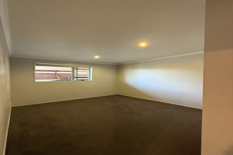 Photo of property in 115 Riverhead Road, Kumeu, 0892