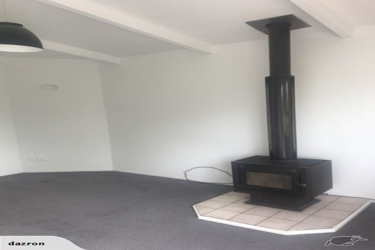 Photo of property in 19 Holt Avenue, Torbay, Auckland, 0630