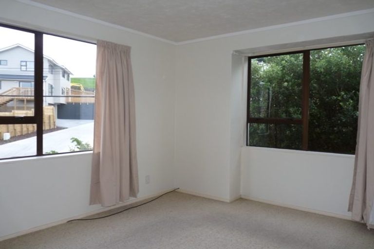 Photo of property in 49 Clifford Road, Johnsonville, Wellington, 6037