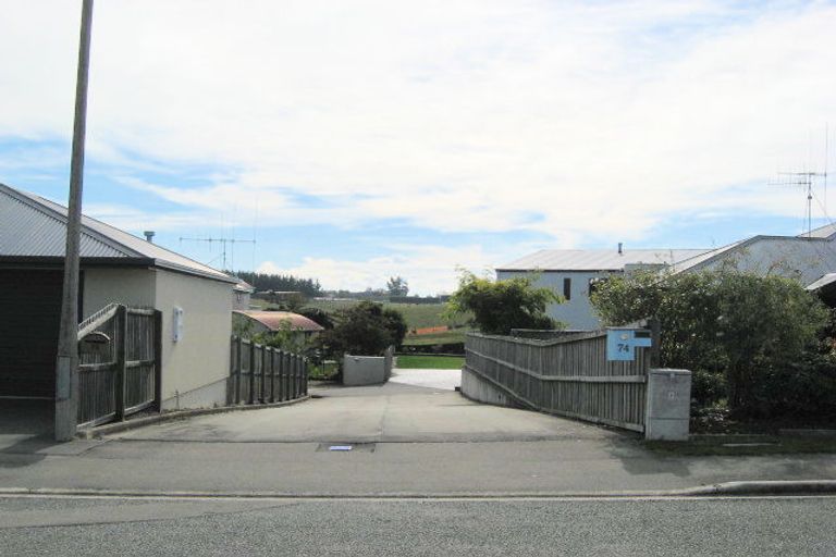 Photo of property in 74 Temple Crescent, Gleniti, Timaru, 7910