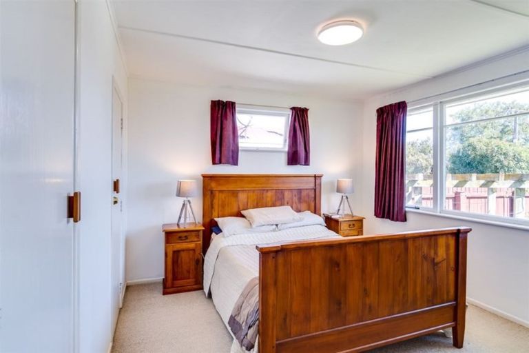 Photo of property in 27 Magdalen Crescent, Pirimai, Napier, 4112