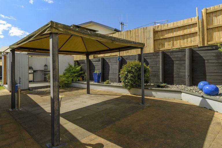 Photo of property in 12 Summerhaven Place, Ohauiti, Tauranga, 3112