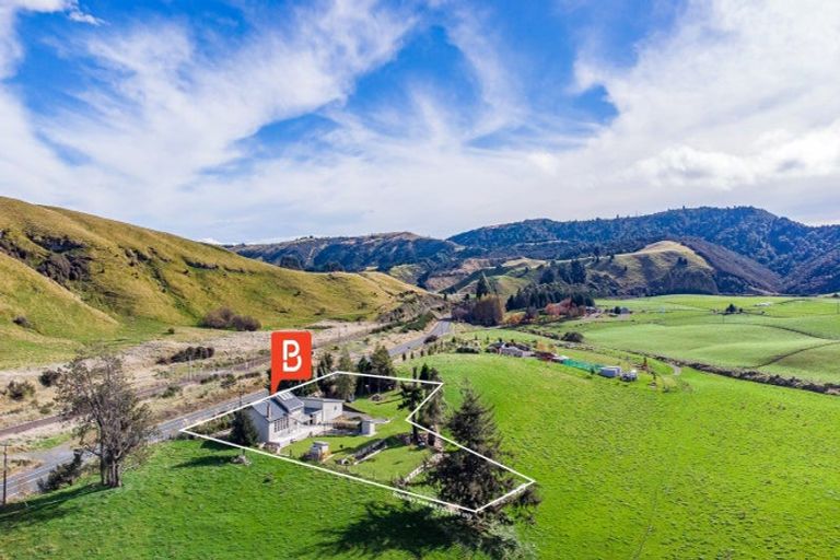 Photo of property in 10122 State Highway 1, Taihape, 4795