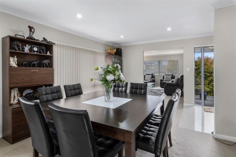 Photo of property in 9 Aditi Close, Massey, Auckland, 0614