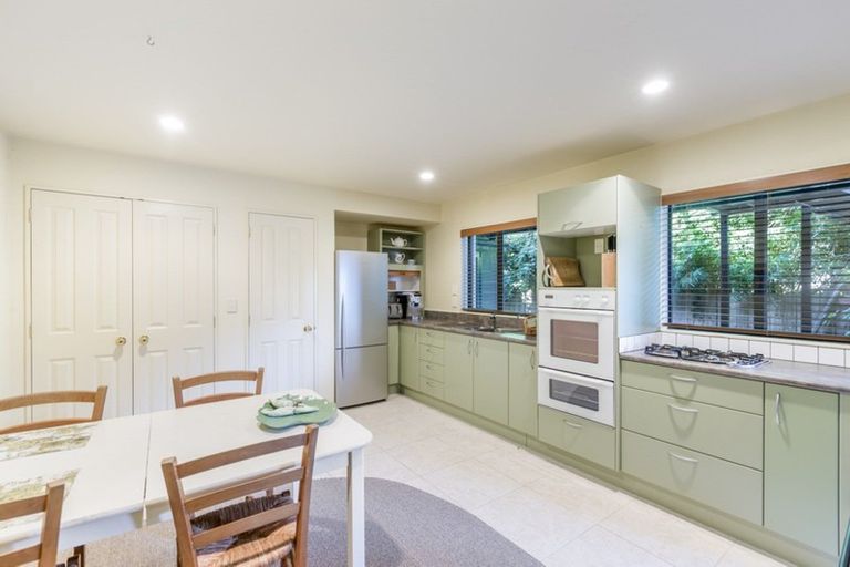 Photo of property in 74 Kestrel Heights, Arkles Bay, Whangaparaoa, 0932