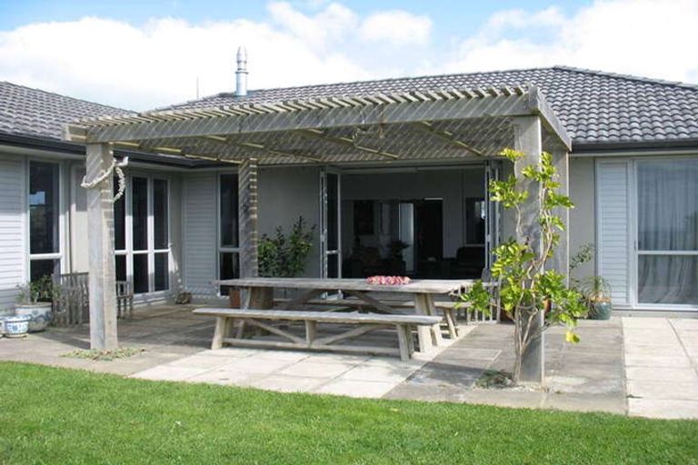 Photo of property in 82 Red Road, Te Arai, Wellsford, 0975