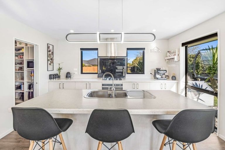 Photo of property in 31 Seymour Drive, Rolleston, 7614