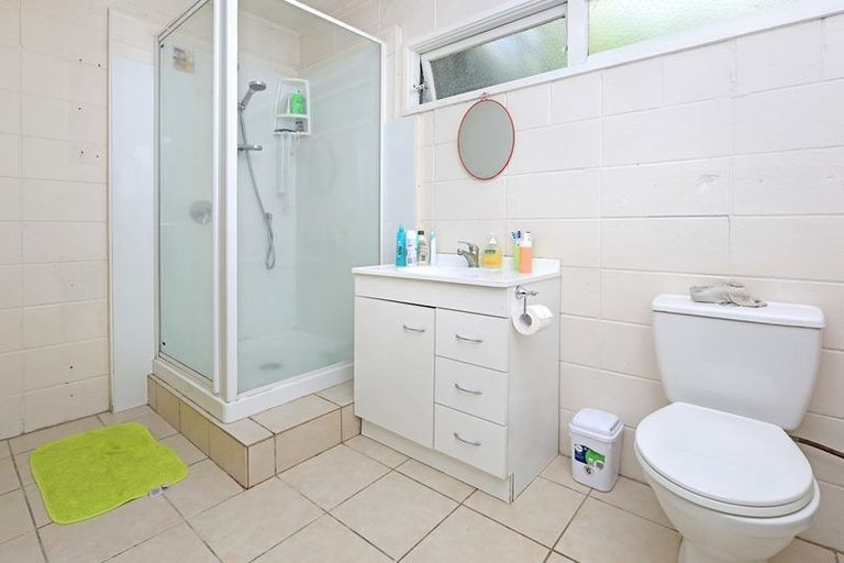 Photo of property in 1/14 Rydal Drive, Mount Wellington, Auckland, 1060