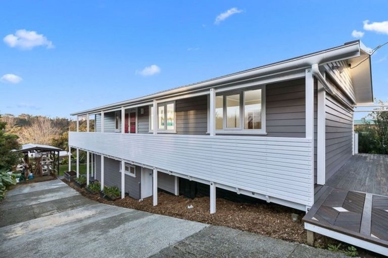 Photo of property in 11 Gurnard Road, Stillwater, Silverdale, 0993