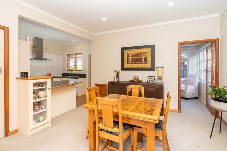 Photo of property in 10 Mansel Avenue, Hillcrest, Hamilton, 3216