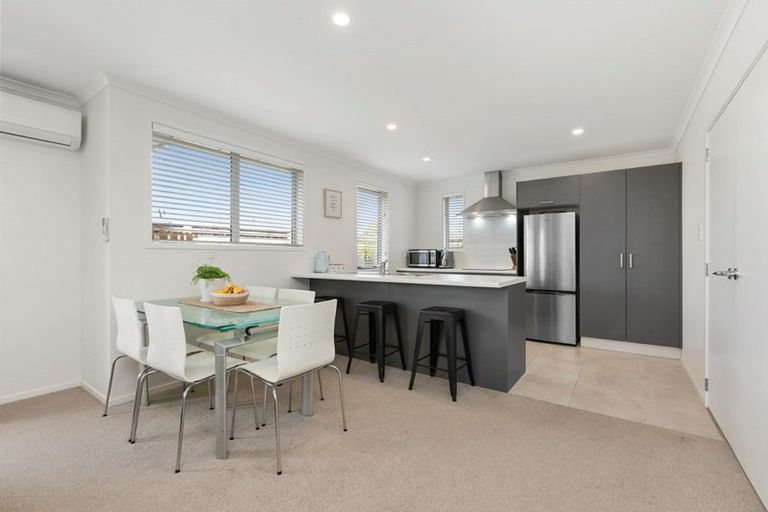 Photo of property in 4 Applin Lane, Pyes Pa, Tauranga, 3112