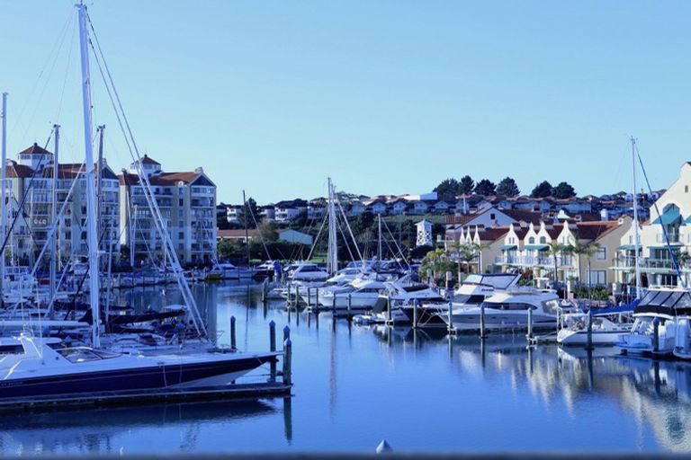 Photo of property in 35 Rue D' Amarres, Gulf Harbour, Whangaparaoa, 0930