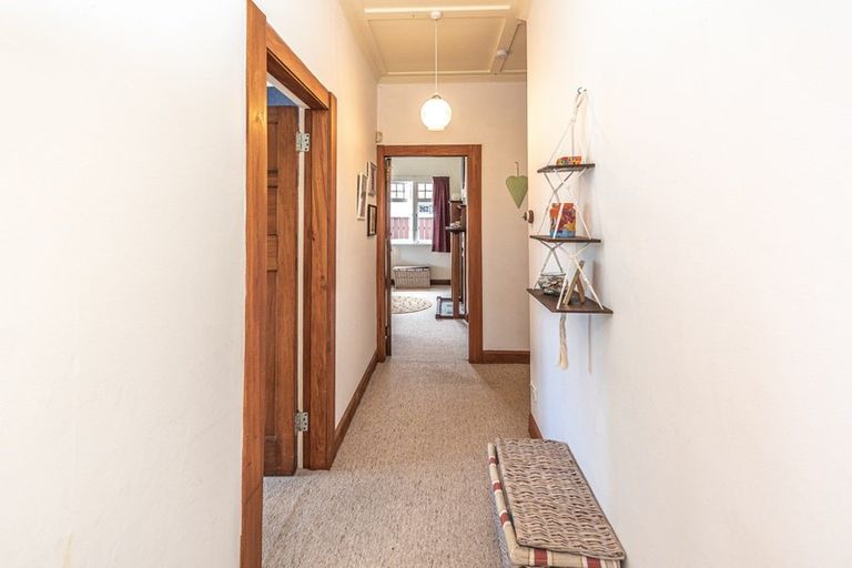 Photo of property in 27 Helmore Street, Whanganui East, Whanganui, 4500