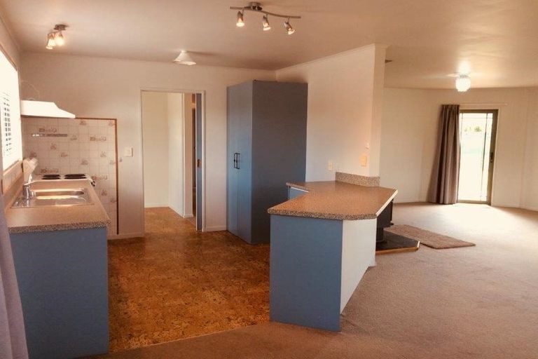 Photo of property in 15 Ragan Lane, Wanaka, 9305