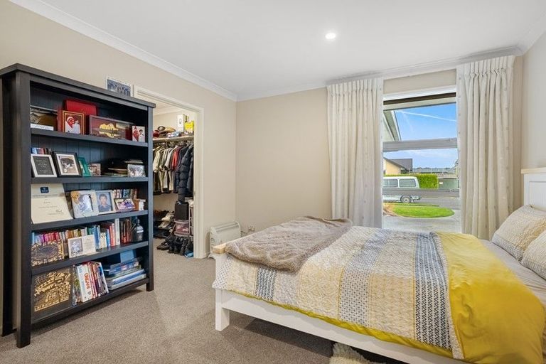 Photo of property in 32 Parklea Avenue, Halswell, Christchurch, 8025