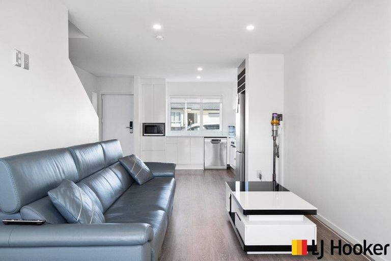 Photo of property in 65a Tawhiti Road, Pukekohe, 2120