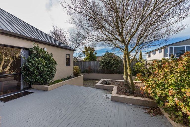 Photo of property in 21 Craven Street, Sockburn, Christchurch, 8042
