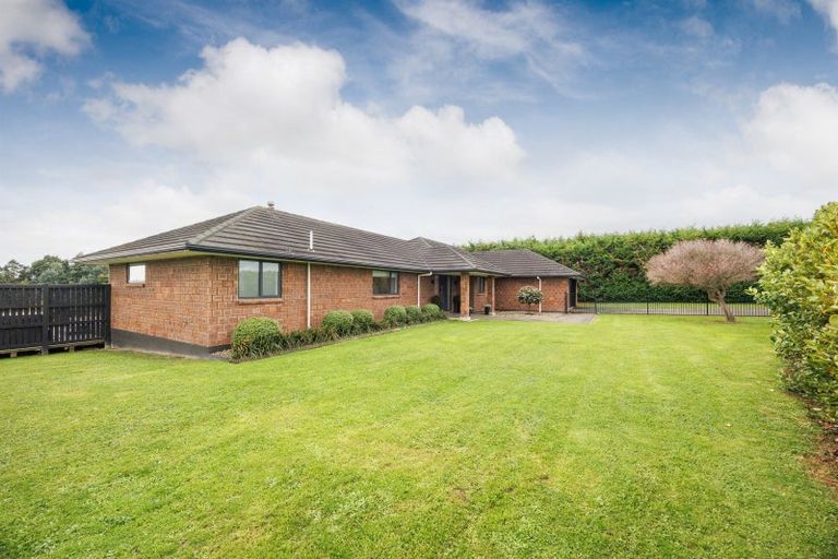 Photo of property in 4 Wake Place, Aokautere, Palmerston North, 4471