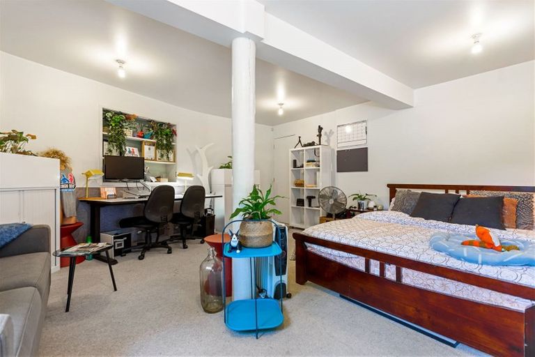 Photo of property in 367 Triangle Road, Henderson, Auckland, 0610