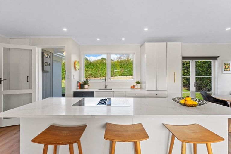 Photo of property in 17 Pakiri Road, Leigh, Warkworth, 0985