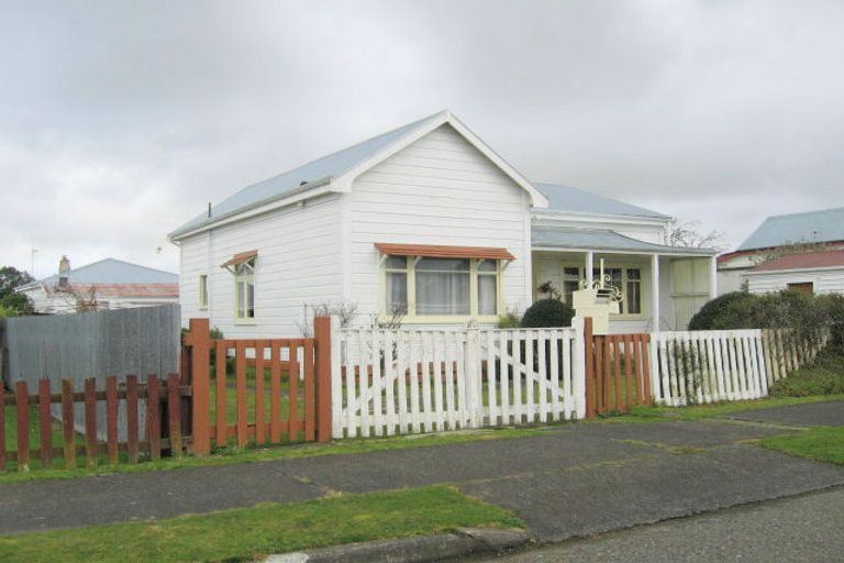 Photo of property in 54 Weld Street, Feilding, 4702