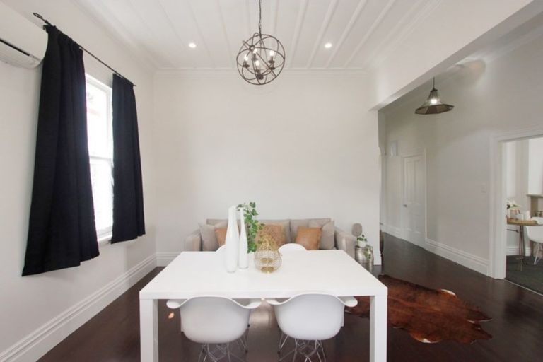 Photo of property in 48 Waldegrave Street, Palmerston North, 4410