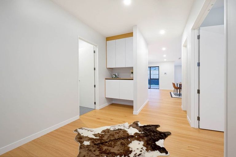 Photo of property in 28 Katote Avenue, Swanson, 0614