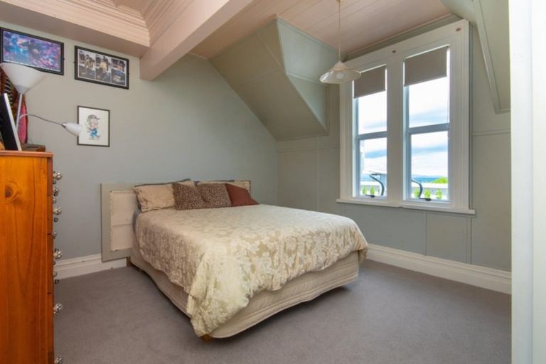 Photo of property in 7 Sealy Road, Bluff Hill, Napier, 4110