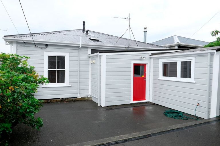 Photo of property in 9 Stanley Street, Berhampore, Wellington, 6023