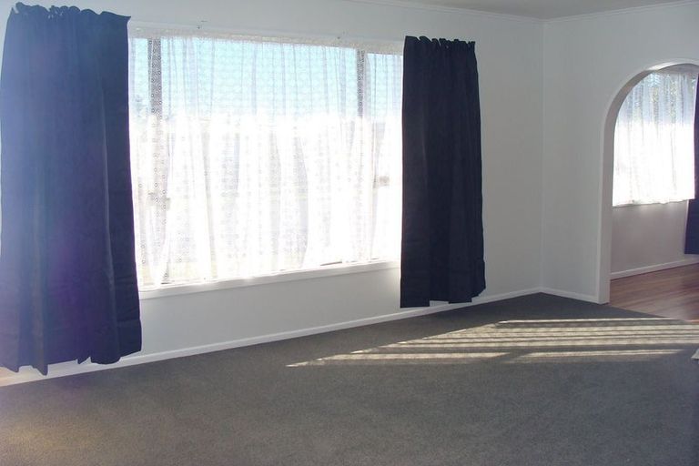 Photo of property in 25 Battiscombe Terrace, Waitara, 4320