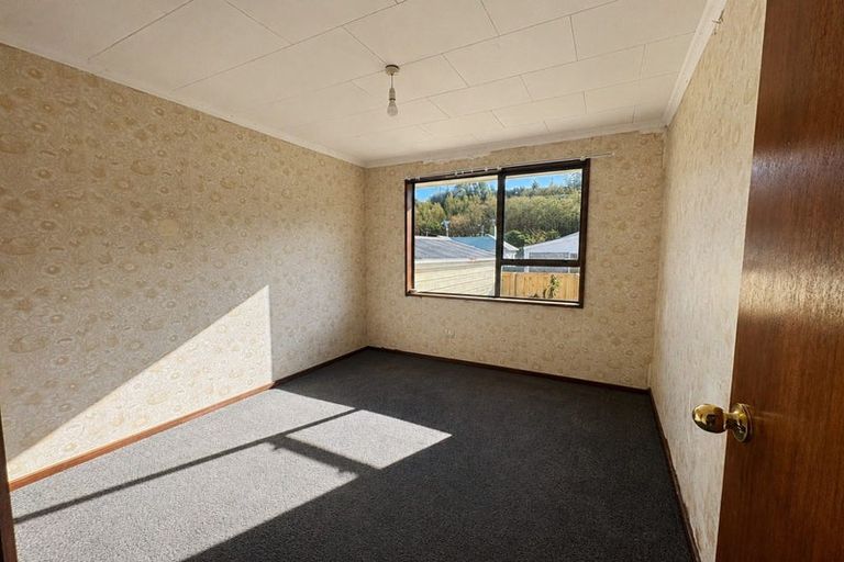 Photo of property in 1 Carlton Street, North East Valley, Dunedin, 9010
