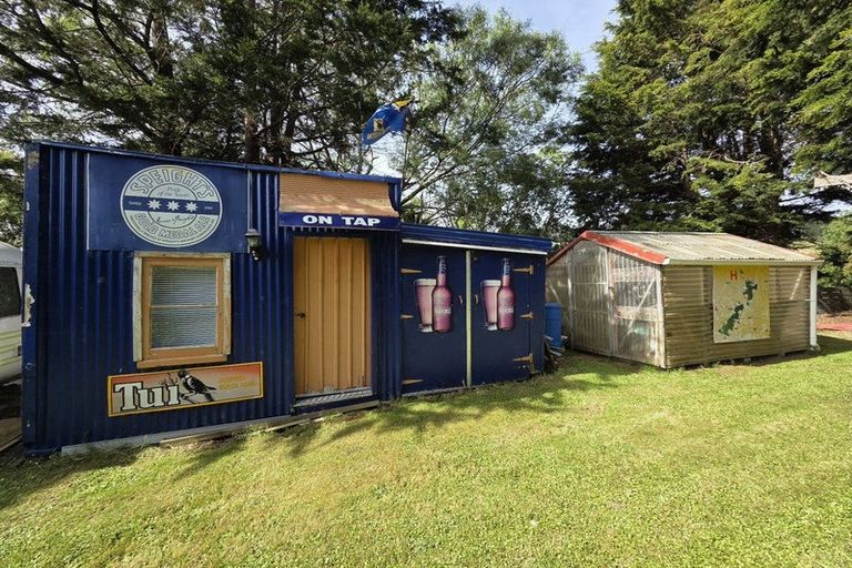 Photo of property in 90 Salcombe Street, Kaitangata, 9210