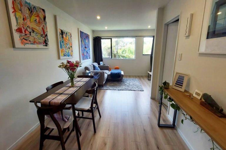 Photo of property in 8/10 Rimu Street, New Lynn, Auckland, 0600
