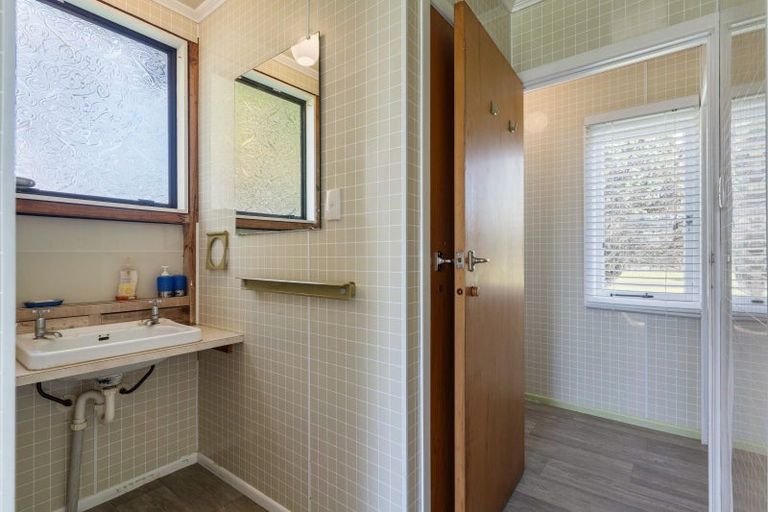 Photo of property in 114 Sylvia Road, Whangamata, 3620