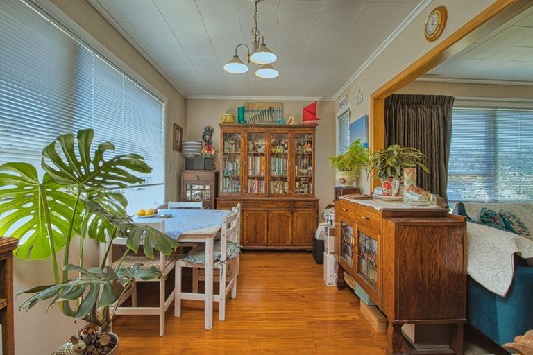 Photo of property in 72 Alexander Avenue, Onekawa, Napier, 4110