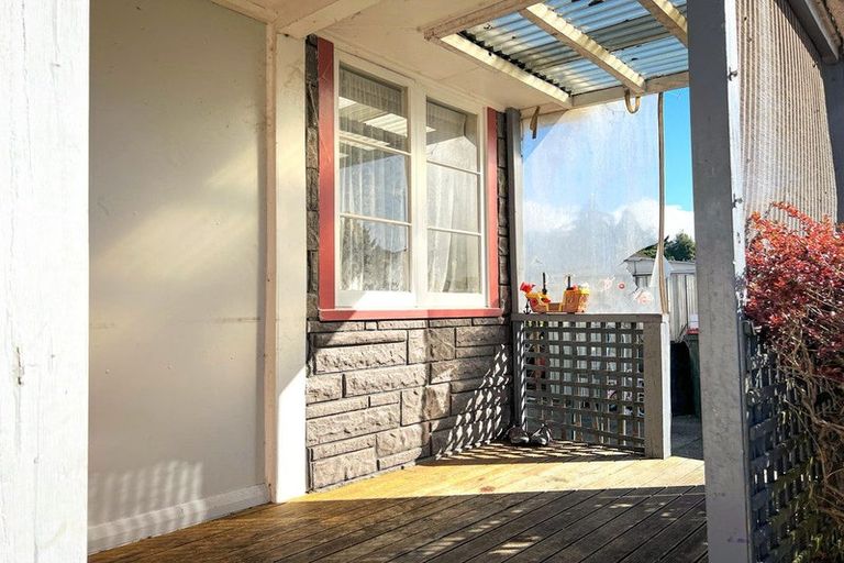 Photo of property in 11 Hartgill Crescent, Dannevirke, 4930