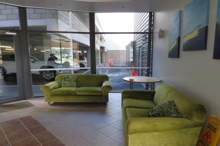 Photo of property in The Rennaissance, 6c/18 Ronwood Avenue, Manukau, Auckland, 2104