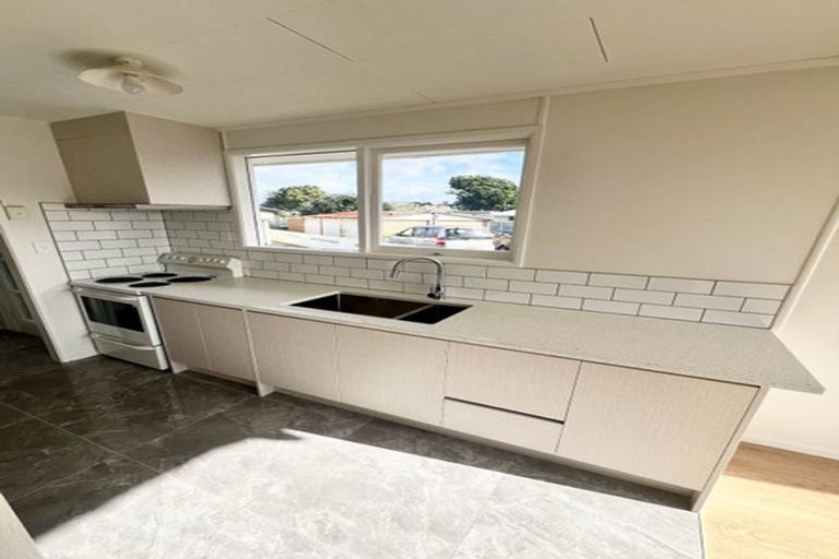 Photo of property in 14 Quennell Avenue, Favona, Auckland, 2024