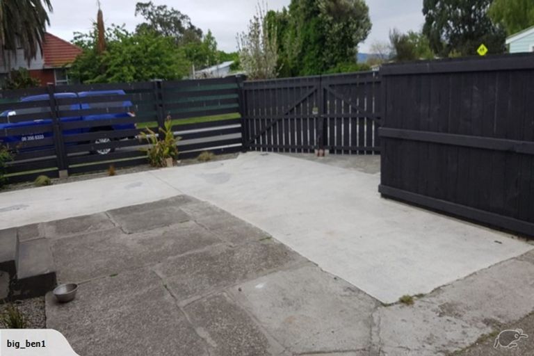 Photo of property in 170 Botanical Road, Takaro, Palmerston North, 4412