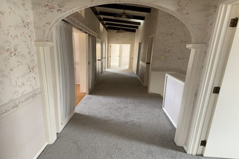 Photo of property in 17 Waller Avenue, Bucklands Beach, Auckland, 2012