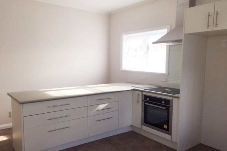 Photo of property in 52 Bell Road, Waiwhetu, Lower Hutt, 5010