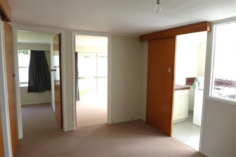 Photo of property in 23 Evans Road, Glen Eden, Auckland, 0602