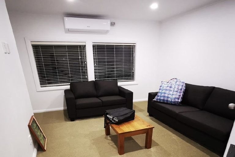 Photo of property in 16 Manuka Street, Hokowhitu, Palmerston North, 4410