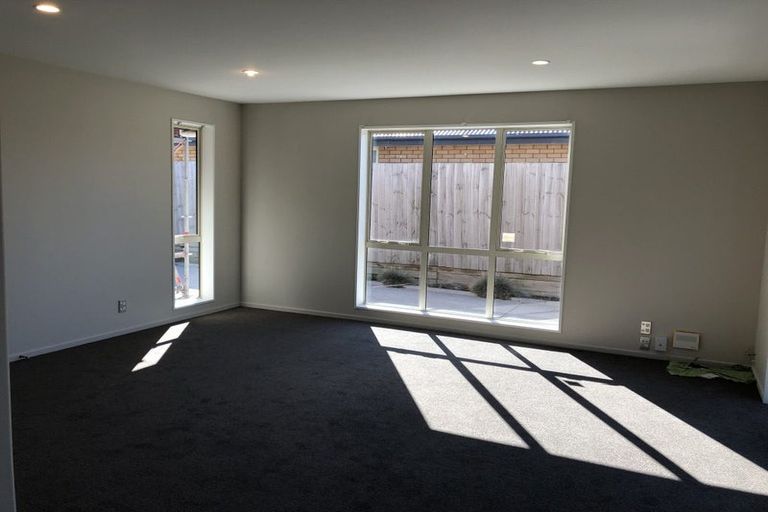 Photo of property in 7 Hurricane Way, Wigram, Christchurch, 8042