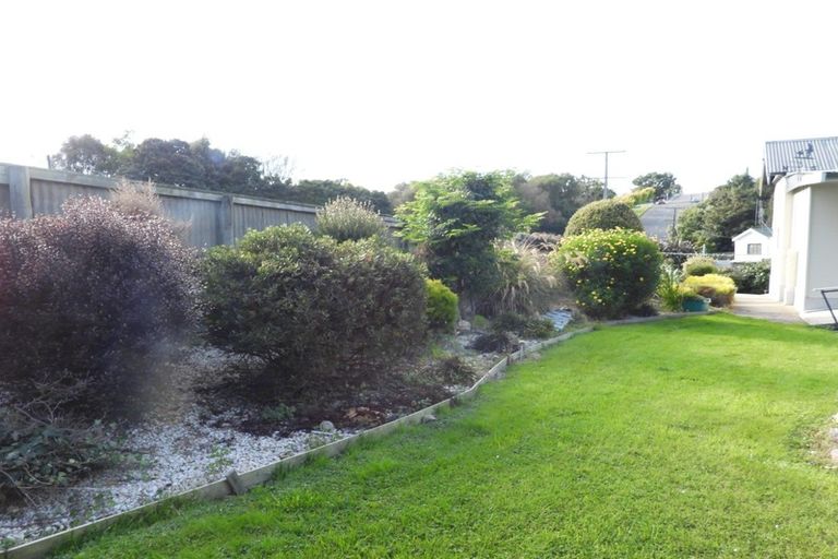 Photo of property in 60 Perth Street, South Hill, Oamaru, 9400