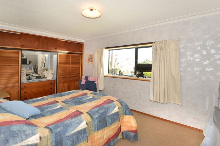 Photo of property in 27 Bayne Terrace, Macandrew Bay, Dunedin, 9014